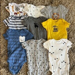 Carters 9m  Onsie Set